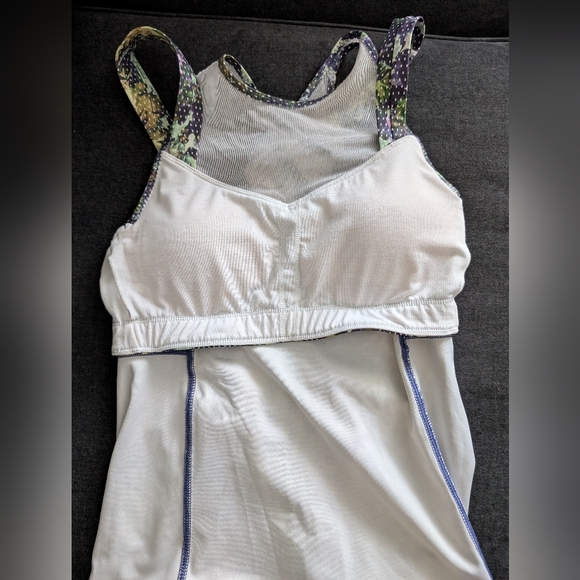 Lululemon Running In The City Tank Size 4 Floral Multi - Picture 5 of 6